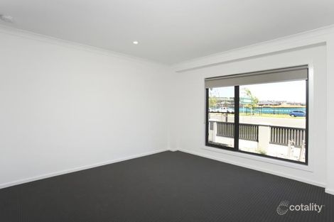 Property photo of 22 Errol Boulevard Mickleham VIC 3064