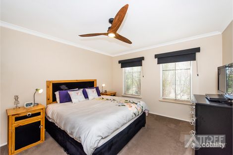 Property photo of 18 Christchurch Boulevard Canning Vale WA 6155