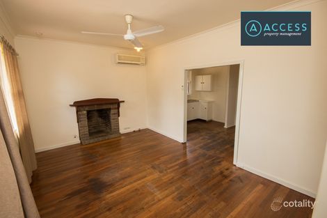 5 Sussex Rd, Forrestfield, WA 6058