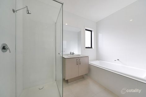 Property photo of 20 Juniperina Circuit Wallan VIC 3756