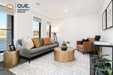 Property photo of 10 Garal Court Wirlinga NSW 2640