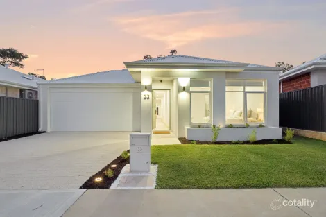 33 LILLYPILLY LOOP, SINAGRA, WA 6065