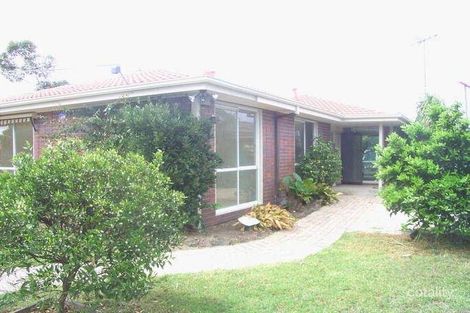 Property photo of 18 Apollo Place Whittington VIC 3219
