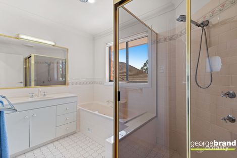Property photo of 12 Narelle Close Lisarow NSW 2250