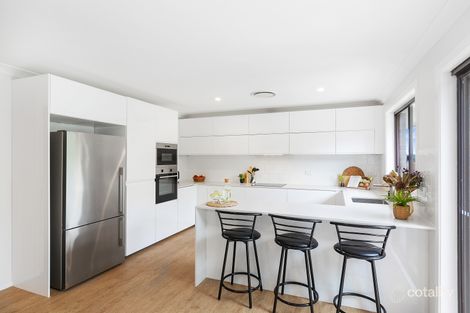 Property photo of 16 Pindari Street Winmalee NSW 2777