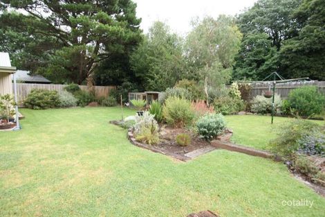 Property photo of 16 Dee Road Millgrove VIC 3799