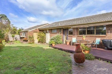Property photo of 2 Orchard Street Glen Waverley VIC 3150