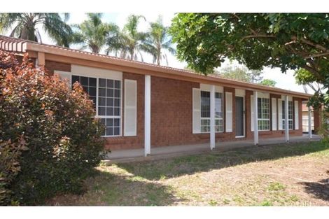 4 Magenta Ct, Mount Warren Park, QLD 4207