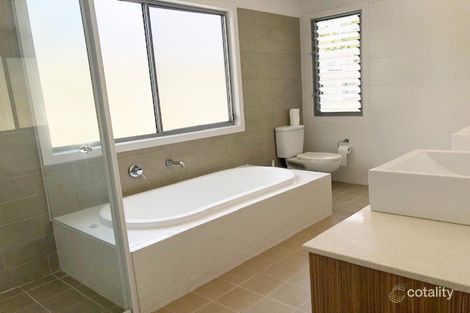 Property photo of 4/6 Diggers Beach Road Coffs Harbour NSW 2450