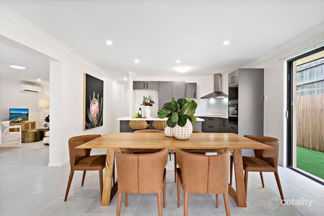 Property photo of 21 Speckled Circuit Springfield Lakes QLD 4300