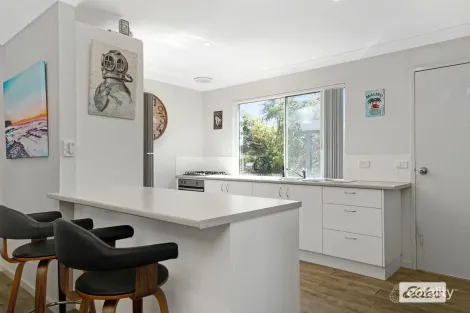 Property photo of 63 Heron Road Catalina NSW 2536