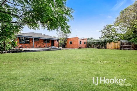 Property photo of 9 Somerville Road Hampton Park VIC 3976