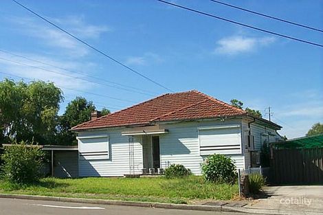 4 Jenkins St, Regents Park, NSW 2143