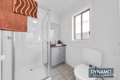 Property photo of 15 Bathurst Close Craigieburn VIC 3064
