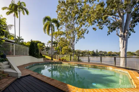 Property photo of 45 Instow Yeronga QLD 4104