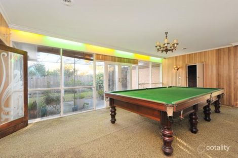 Property photo of 34 Ian Grove Mount Waverley VIC 3149