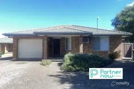 1/13 Cowper Cl, North Tamworth, NSW 2340