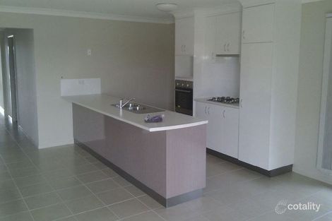 Property photo of 8 Grasstrail Street Andergrove QLD 4740