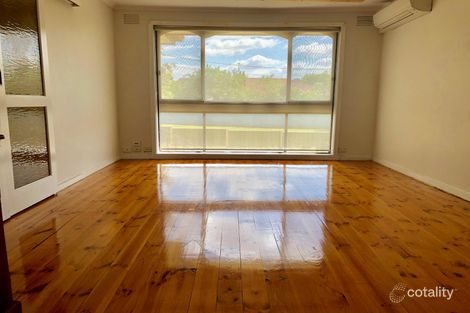 Property photo of 1/62 Thackeray Road Reservoir VIC 3073