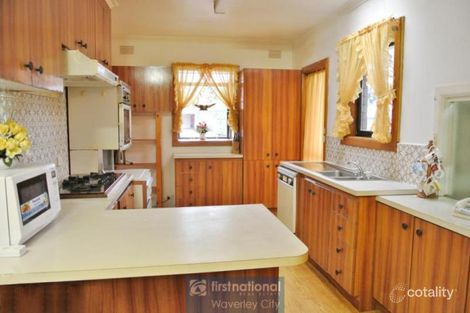 Property photo of 1 Kiers Avenue Mount Waverley VIC 3149