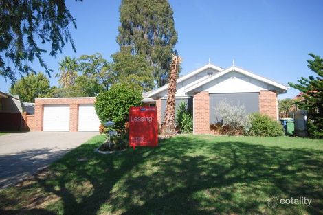 Property photo of 28 Nardoo Street Glenfield Park NSW 2650