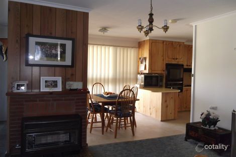 Property photo of 6 Wollowra Street Cowra NSW 2794