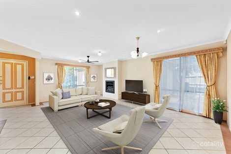 Property photo of 19 Hillston Court Narre Warren South VIC 3805