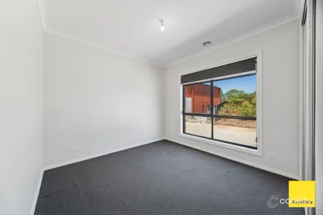 Property photo of 2/47 Spring Gully Road Spring Gully VIC 3550