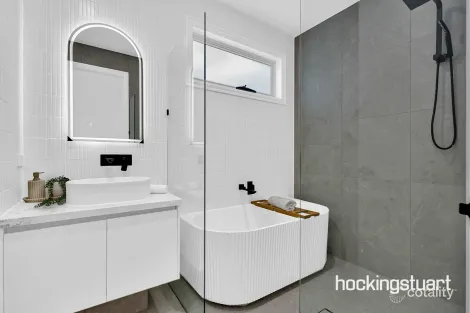 Property photo of 28 Thyridia Street Mickleham VIC 3064
