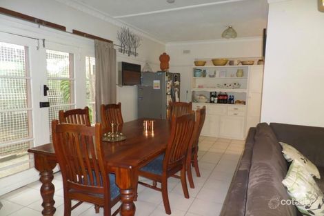 Property photo of 175 Warren Road Parkdale VIC 3195
