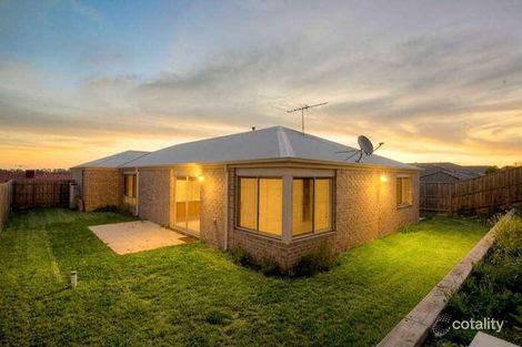 Property photo of 6 Gilbert Place Berwick VIC 3806