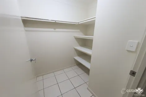 Property photo of 10 Lennox Street Pacific Pines QLD 4211