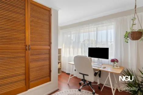 Property photo of 121 Haig Street Brassall QLD 4305