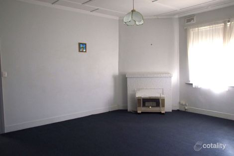Property photo of 104 The Esplanade Wagga Wagga NSW 2650