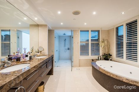 Property photo of 19N/39 Castlebar Street Kangaroo Point QLD 4169