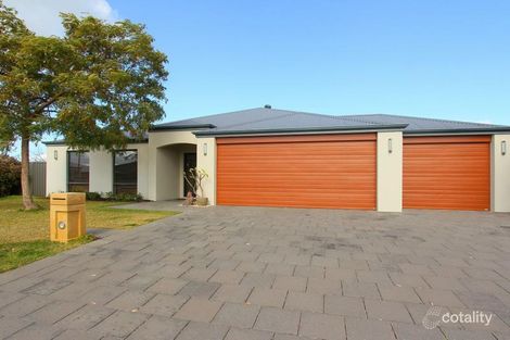 11 Beechwood Cir, Aveley, WA 6069