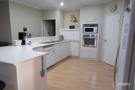 Property photo of 1/14 Ellesmere Circuit Success WA 6164