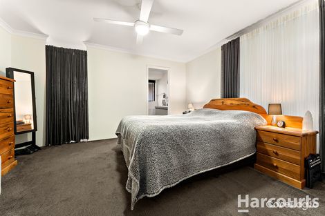 Property photo of 18 Signet Court Wannanup WA 6210