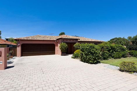 4 Mileura St, Golden Bay, WA 6174