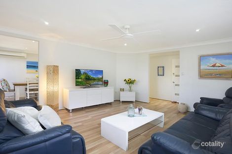 33 Dunalban Ave, Woy Woy, NSW 2256