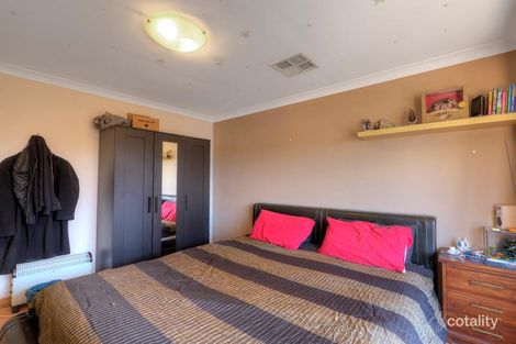 Property photo of 17 Lomatia Way Forrestfield WA 6058
