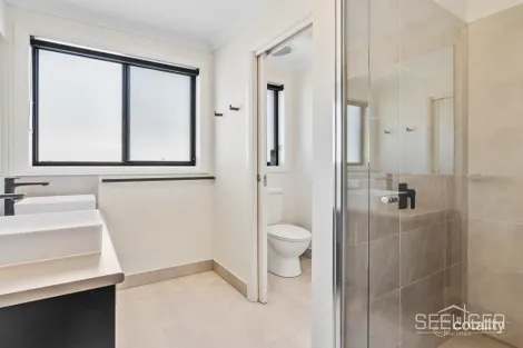 Property photo of 3 La Bamba Drive Yarrawonga VIC 3730