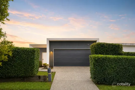 9 Hill Dr, Pimpama, QLD 4209