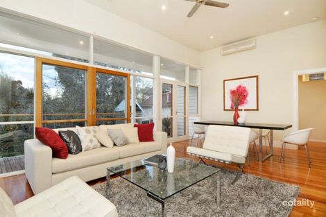 Property photo of 8 Gilbert Street Mont Albert VIC 3127