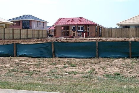 Property photo of 34 Furness Crescent Sinnamon Park QLD 4073