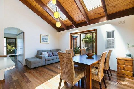 2/8 The Corso, Parkdale, VIC 3195