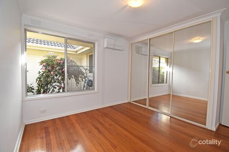 Property photo of 2/181 Tucker Road Bentleigh VIC 3204