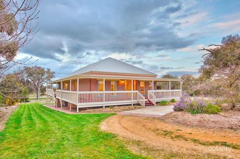 520 Lightwood Park Rd, Haddon, VIC 3351