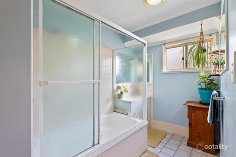 Property photo of 19 Ashwood Court Brightview QLD 4311