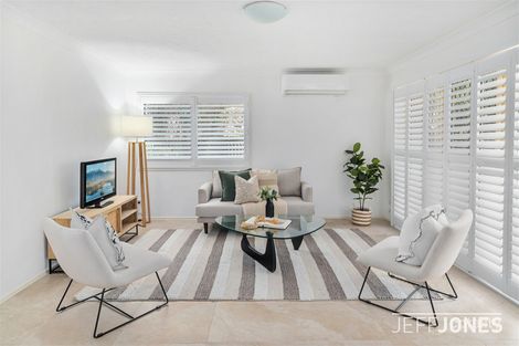 Property photo of 1/126 Wellington Road Kangaroo Point QLD 4169